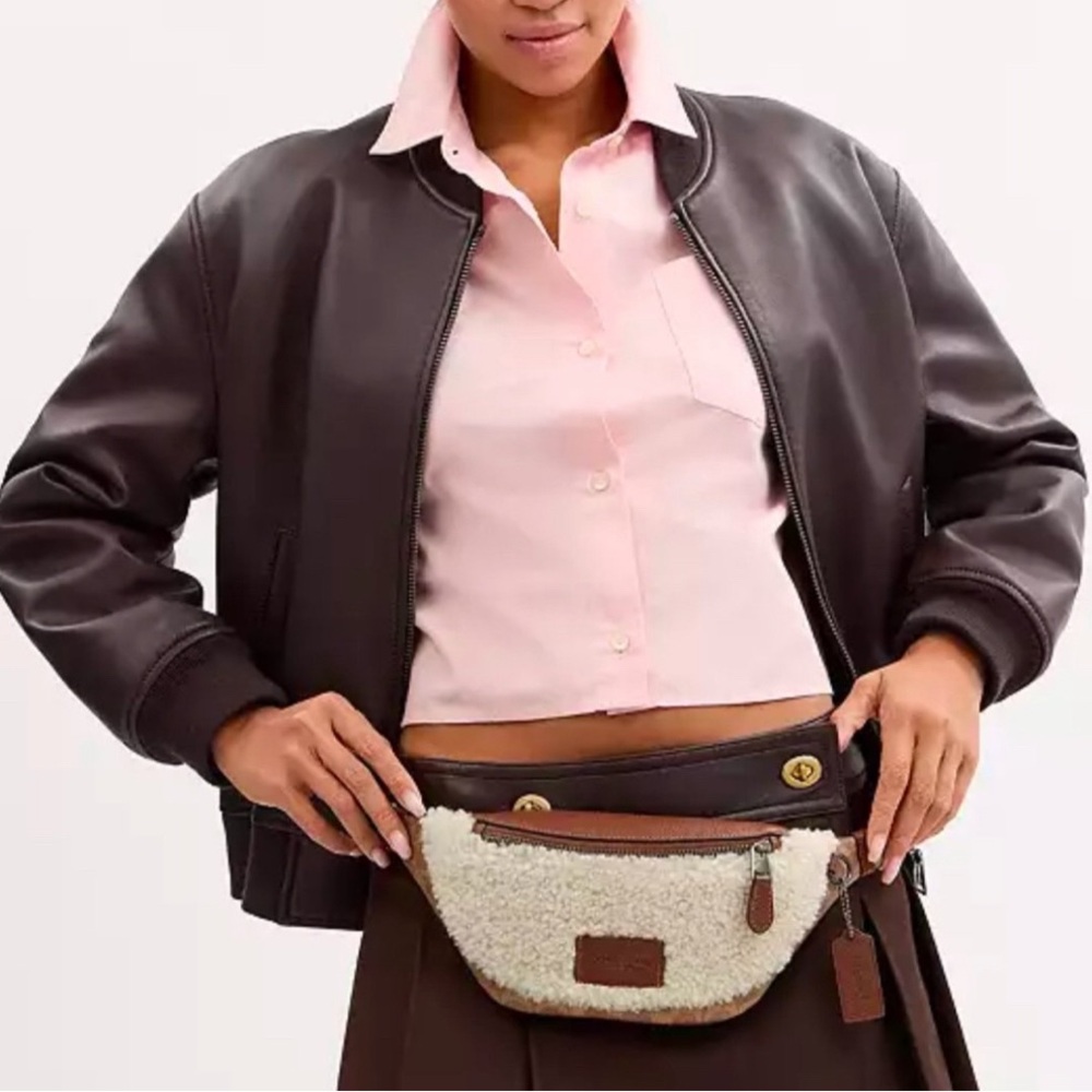 NWT Coach Warren Mini Belt Bag In Signature Canvas CY884 - Picture 4 of 8